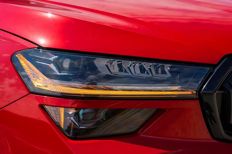 skoda-kodiaq-rs-front-turn-indicator