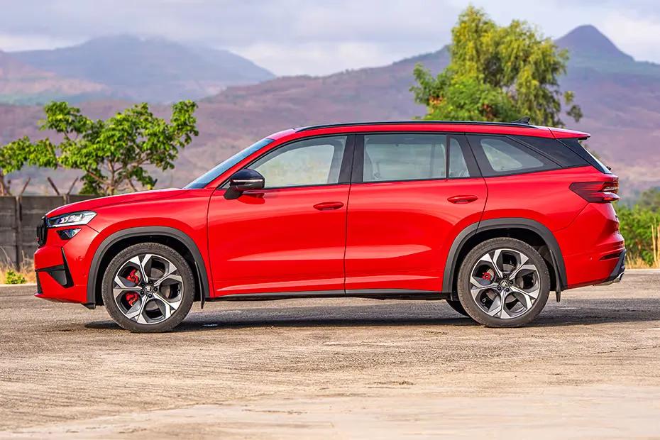 skoda-kodiaq-rs-lef-side-view