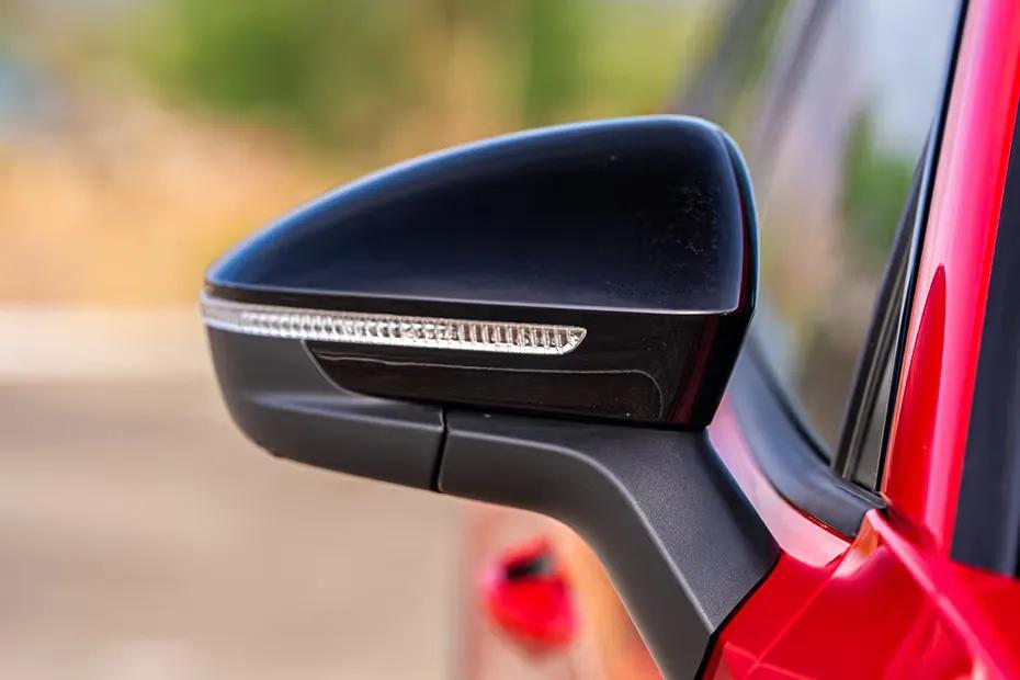 skoda-kodiaq-rs-orvm-with-turn-indicator