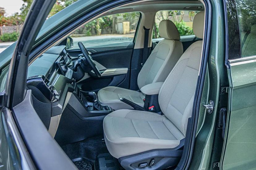skoda-kushaq-passenger-cabin-view