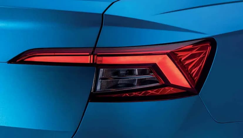 skoda-slavia-tail-lamp