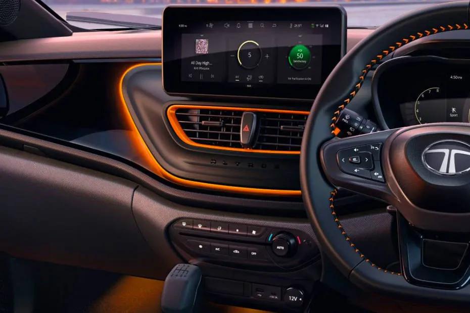 tata-altroz-racer-center-console