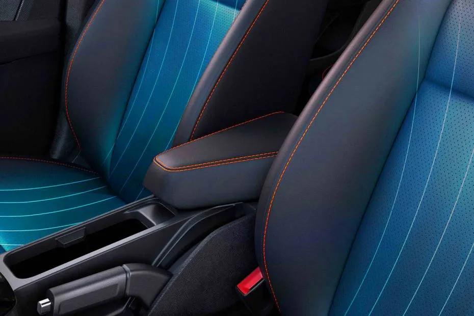 tata-altroz-racer-front-armrest