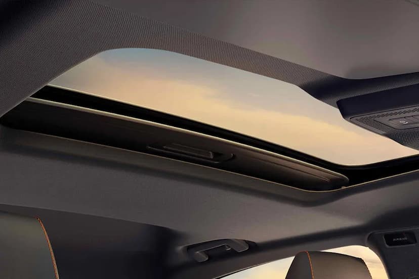 tata-altroz-racer-sunroof