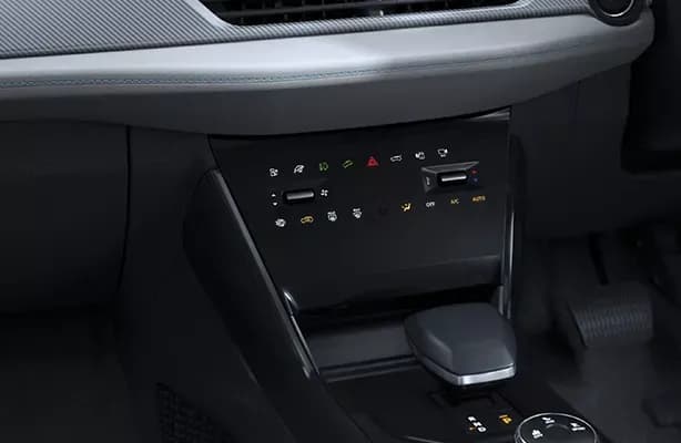 tata-curvv-ev-gear-lever