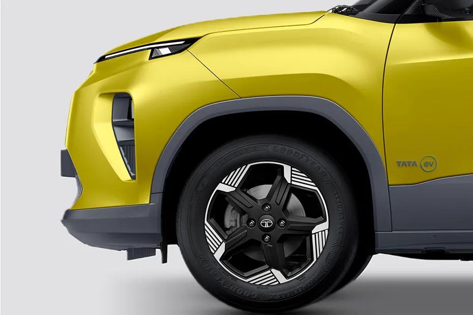 tata-punch-ev-wheel
