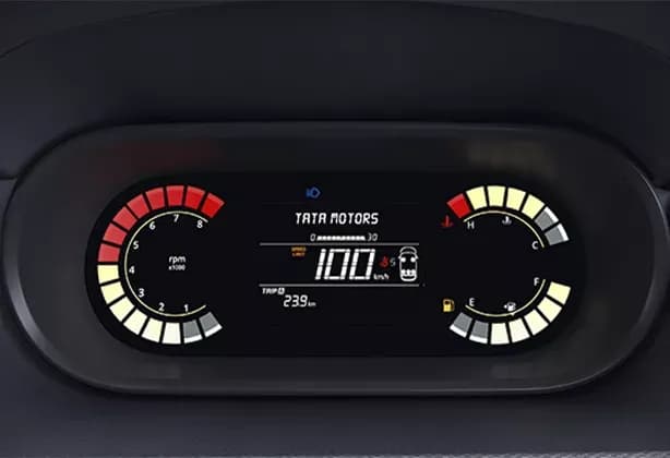 tata-tiago-ngr-instrument-console