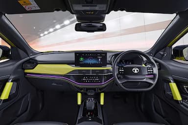 Tata Harrier Fearless Plus AT