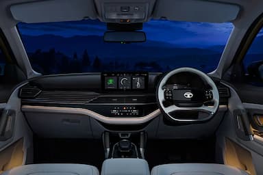 Tata Safari Accomplished Plus AT