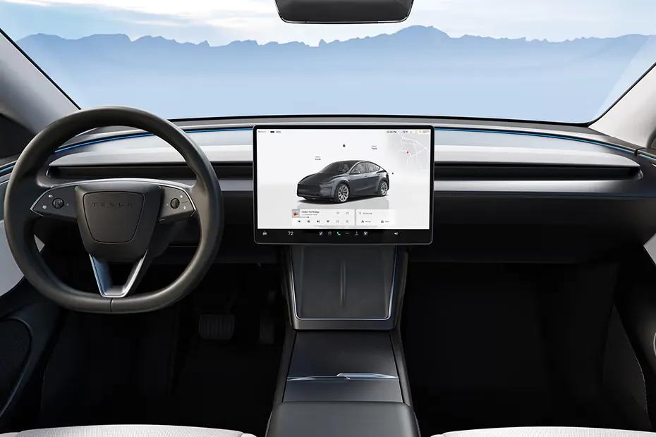 tesla-model-y-dashboard