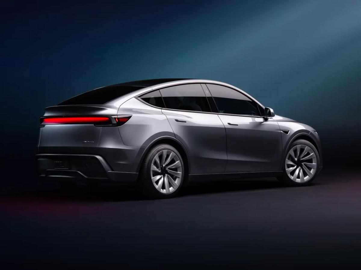 tesla-model-y-rear-right-view