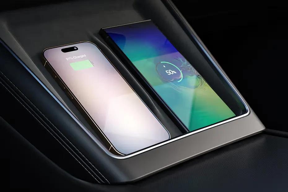 tesla-model-y-wireless-charging-pad