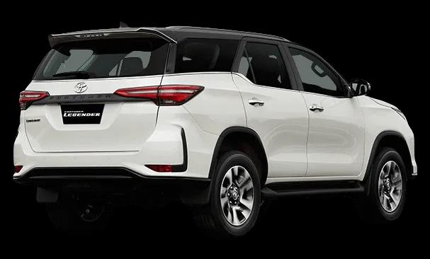 toyota-fortuner-legender-rear-right-view