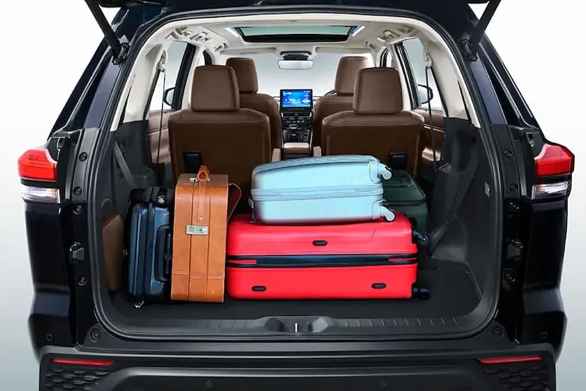 toyota-innova-hycross-bootspace