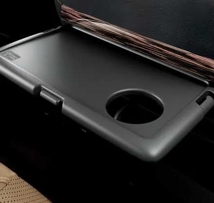 toyota-innovation-crysta-cupholder