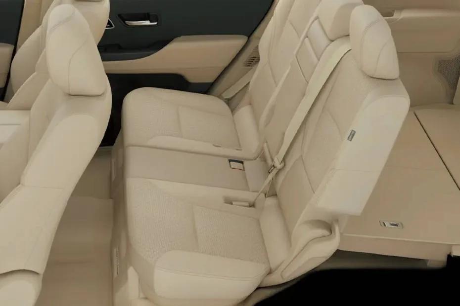 toyota-land-cruiser-300-rear-seats