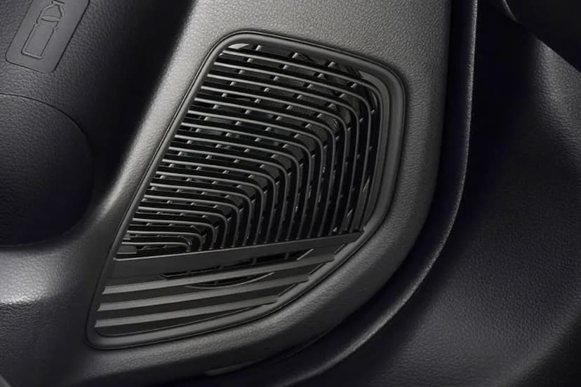 toyota-taisor-speakers