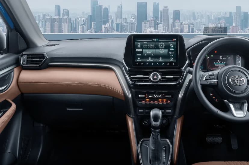 toyota-urban-cruiser-hyryder-dashboard