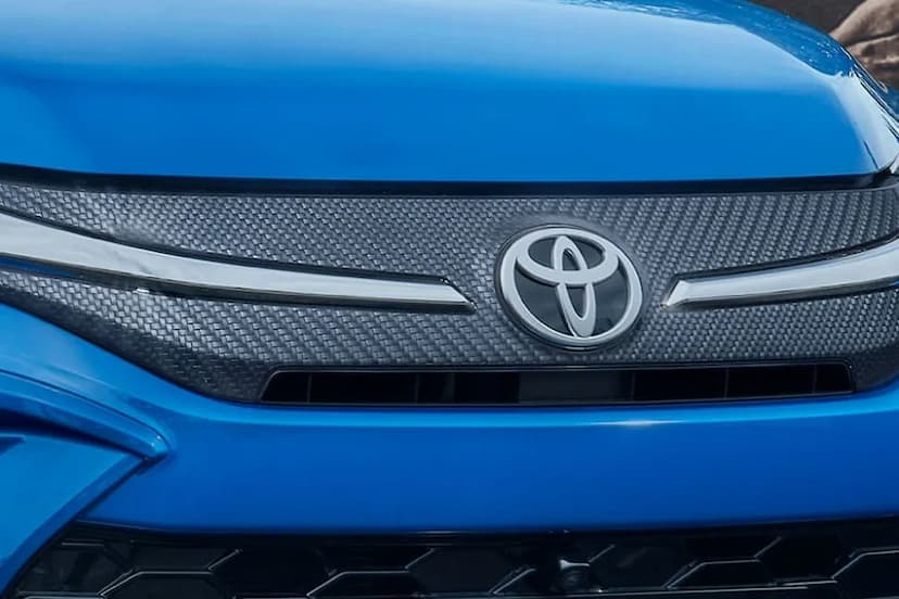 toyota-urban-cruiser-hyryder-front-grille