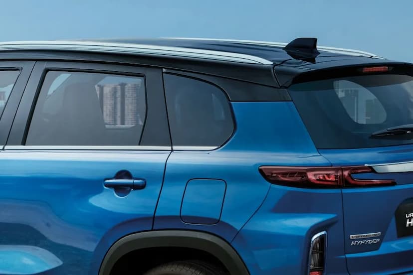 toyota-urban-cruiser-hyryder-shark-fin-antenna