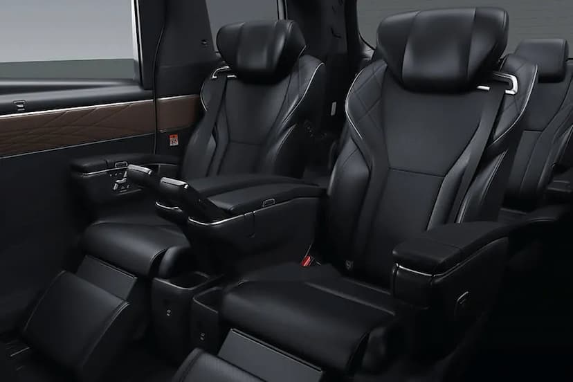 toyota-vellfire-rear-seats