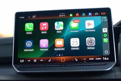 volkswagen-golf-gti-infotainment-system