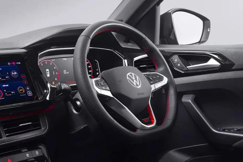 volkswagen-taigun-steering-wheel