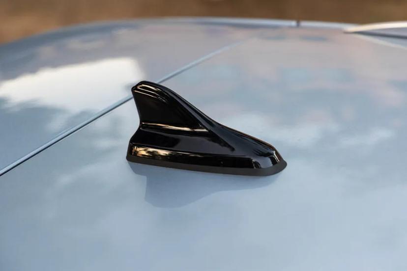 volkswagen-tayron-r-line-antenna