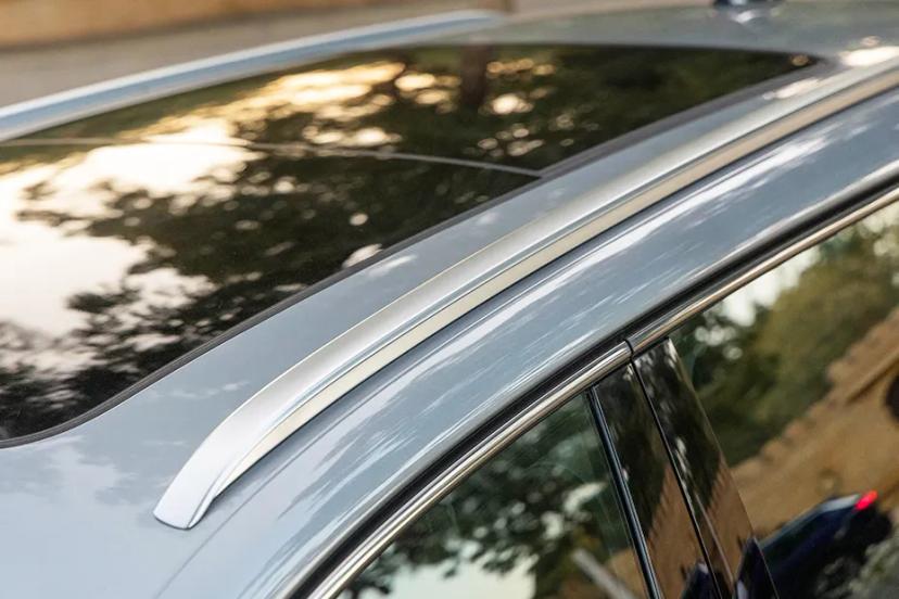 volkswagen-tayron-r-line-roof-rails