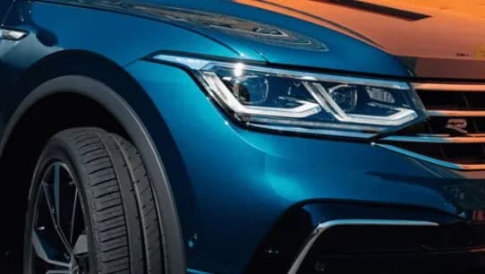 volkswagen-tiguan-headlight
