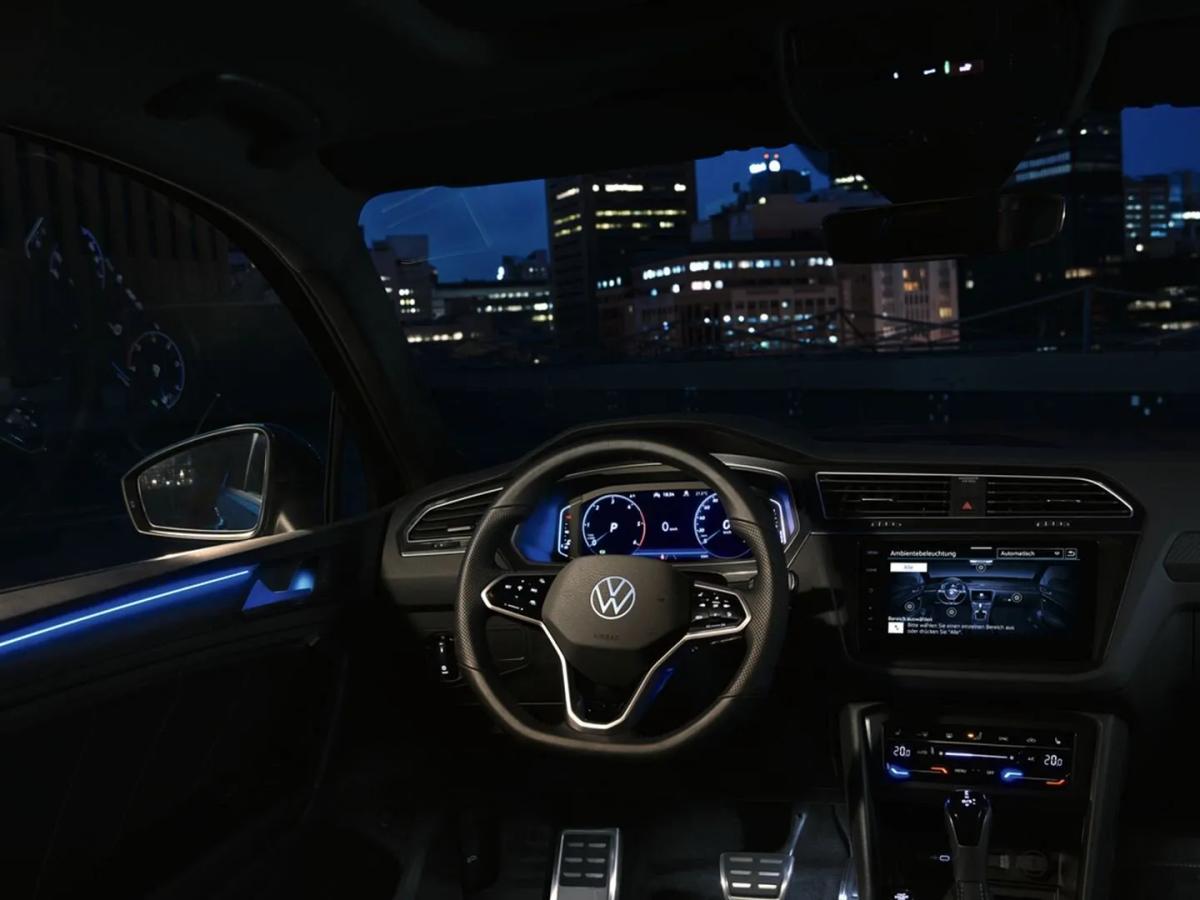 volkswagen-tiguan-r-line-dash-board