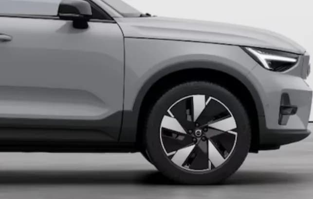 volvo-c40-recharge-alloy-wheels