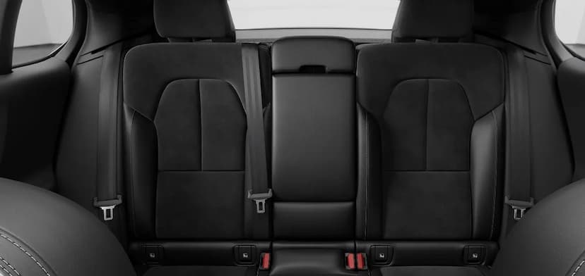 volvo-c40-recharge-rear-seats