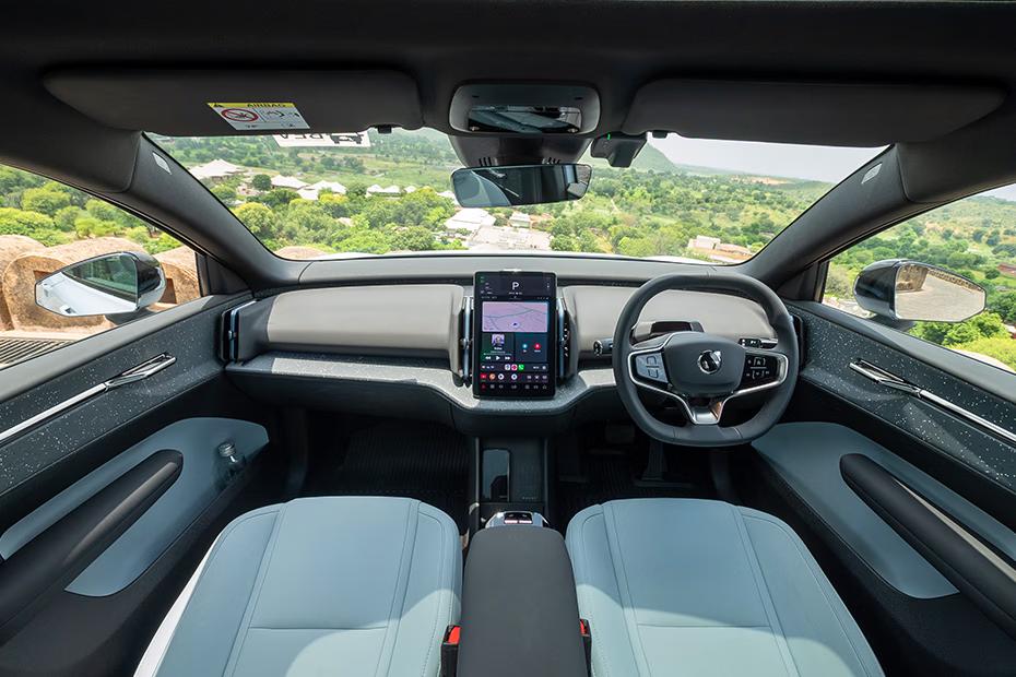 volvo-ex30-dashboard