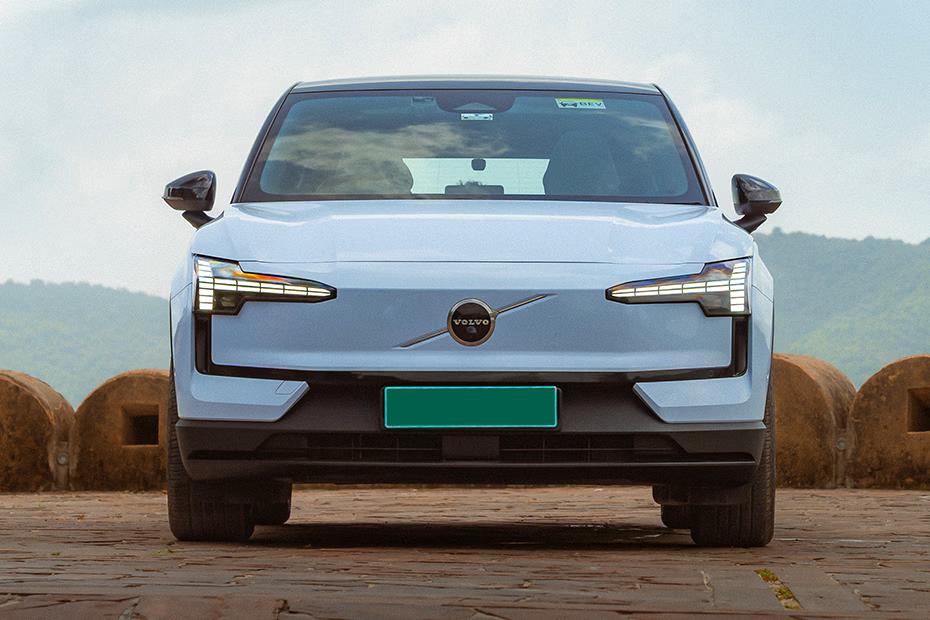 volvo-ex30-front-view