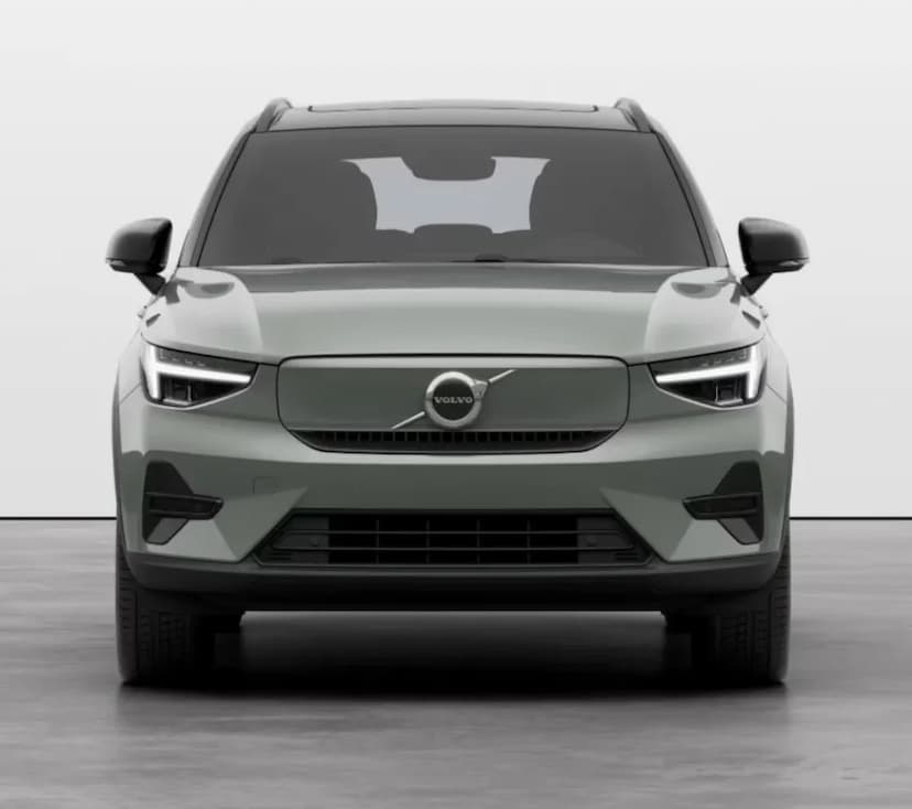 volvo-xc-40-recharge-front-view