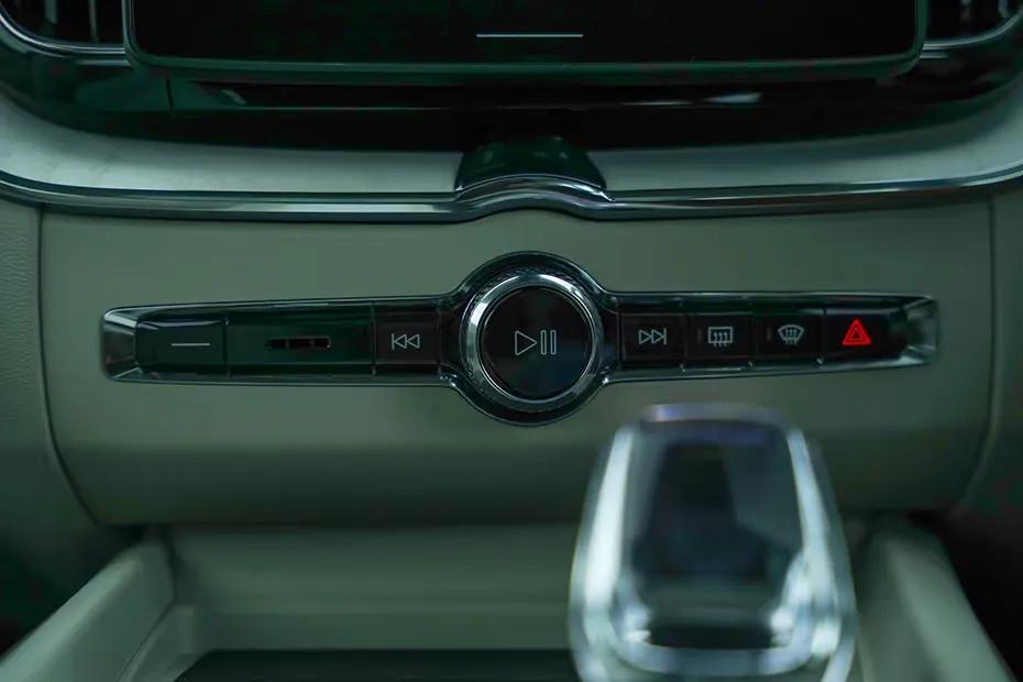 Xc60 Dashboard Controls