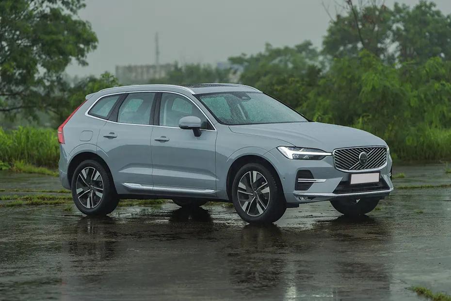 Xc60 Front Right Thired Quarter View