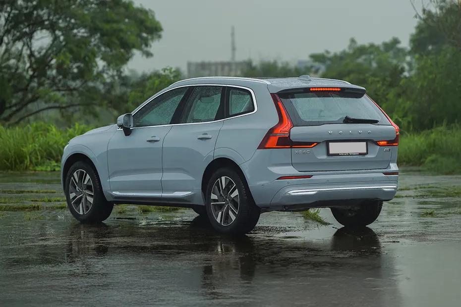 Xc60 Rear Left Thired Quarter View