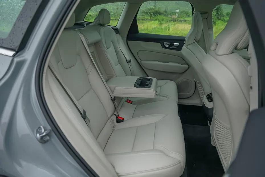 Xc60 Rear Seats With Arm Rest