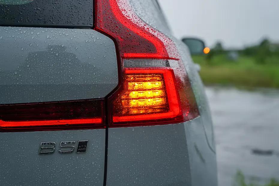 Xc60 Turn Indicator (rear)