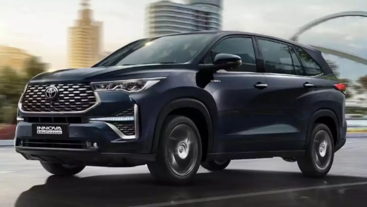 2025 Toyota Innova Hycross: Will It Change the MPV Landscape in India?