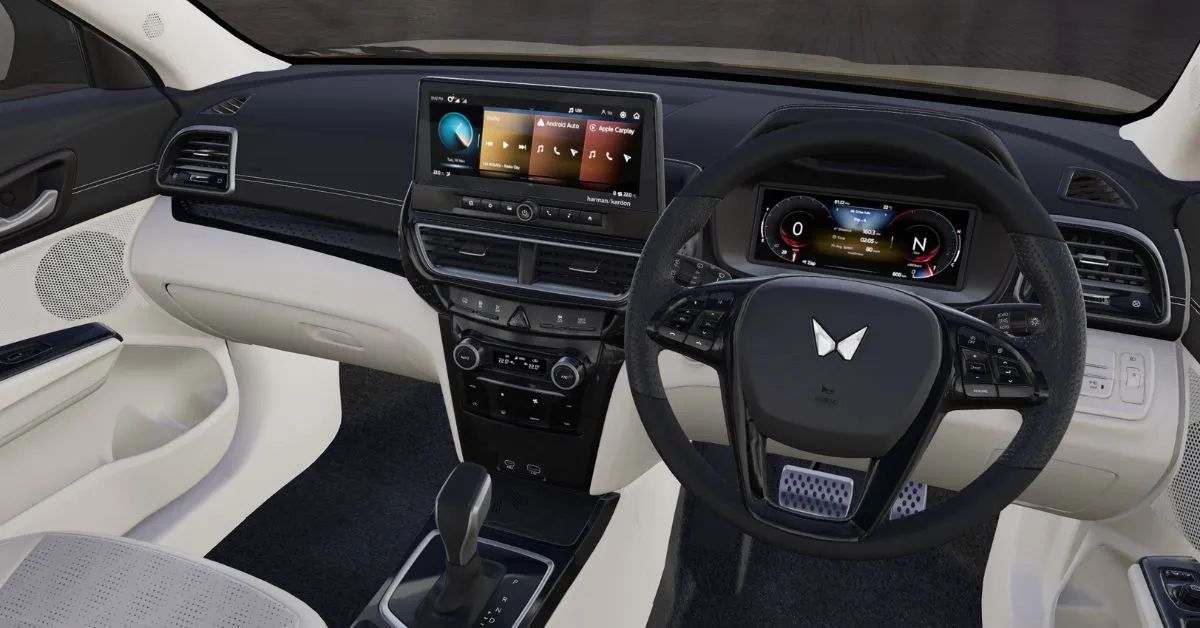 Mahindra XUV 3XO images