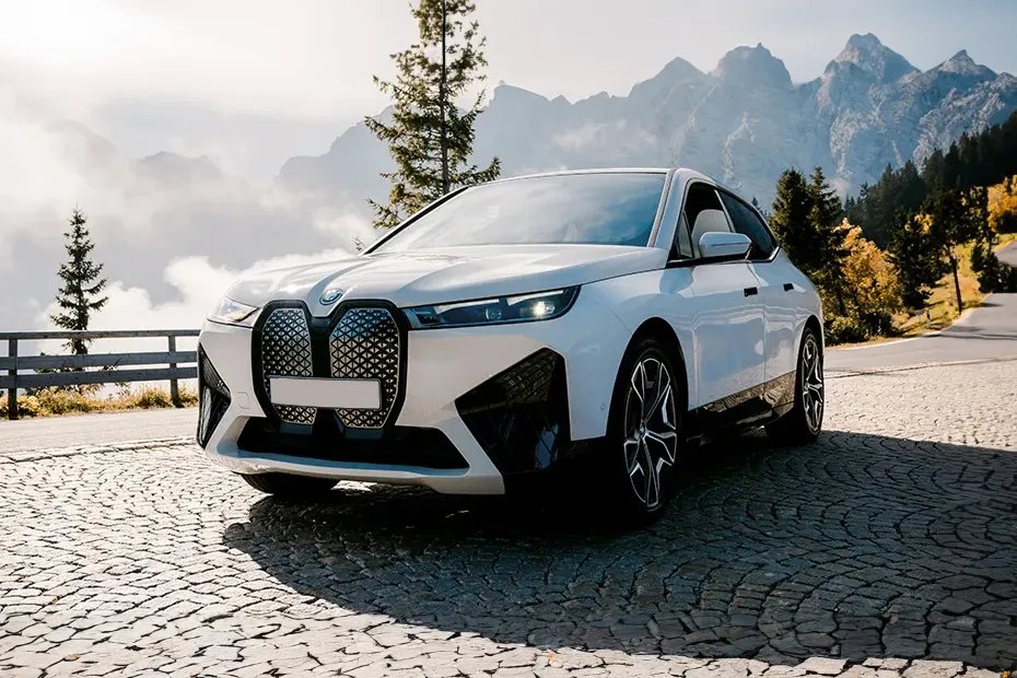 BMW iX xDrive50