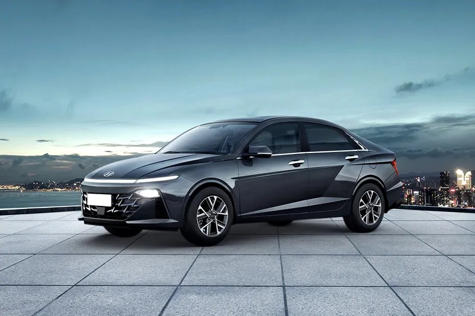 Hyundai Verna S