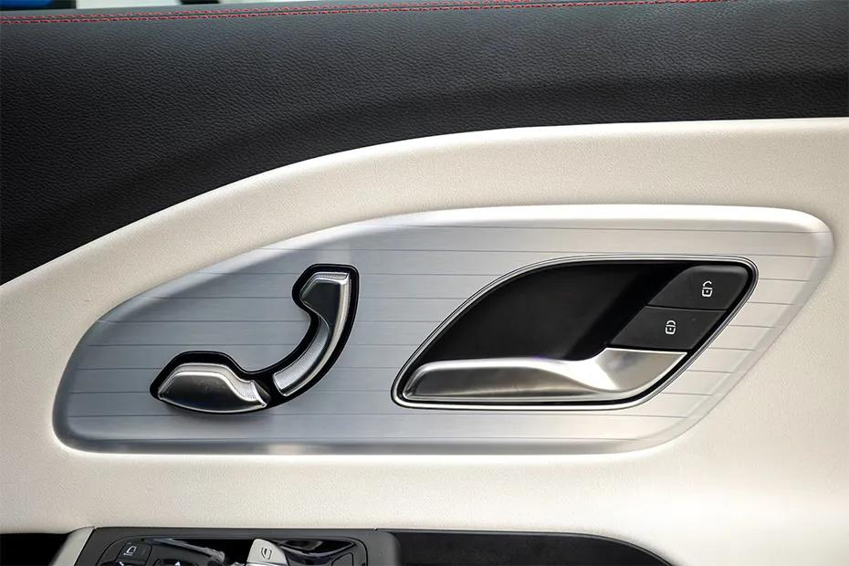 mercedes-benz-cla-electric-automatic-driver-seat-controls