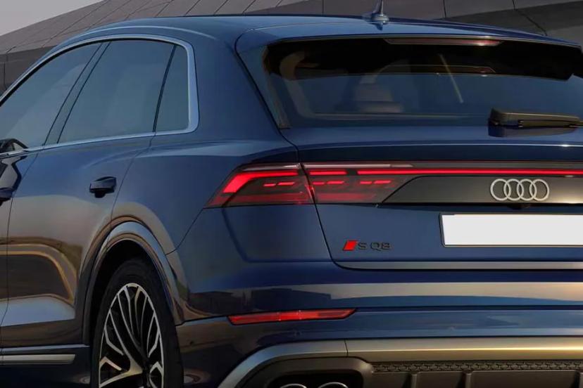 audi-sq8-taillight