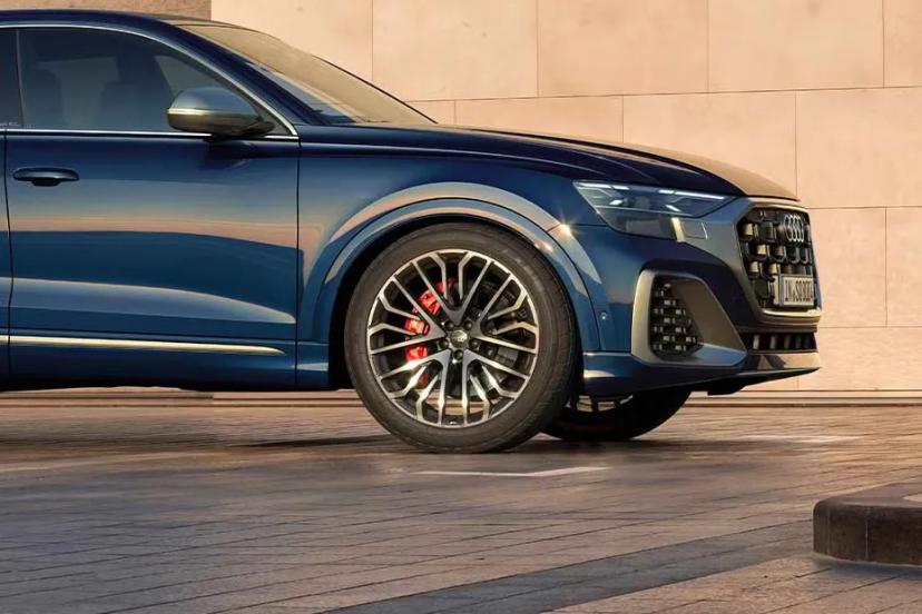 audi-sq8-wheel
