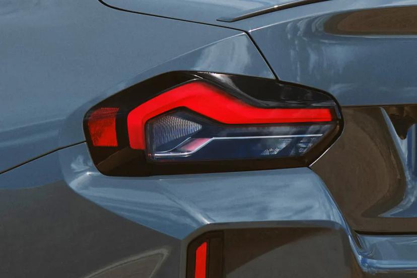 bmw-m2-taillight