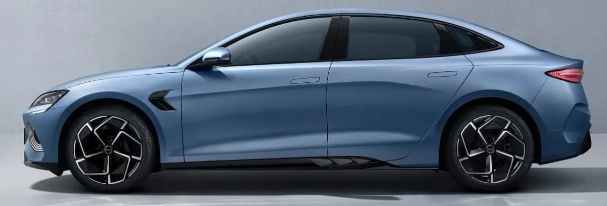 byd-seal-left-view